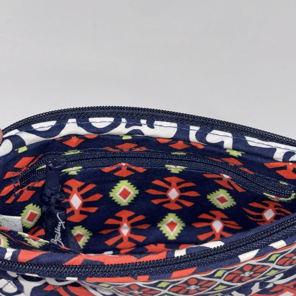 Vera Bradley Sun Valley Wristlet Excellent Used Condition great for travel - Picture 7 of 9